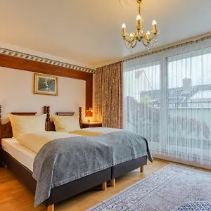 Hotel Ff&e Bavaria, Fürth